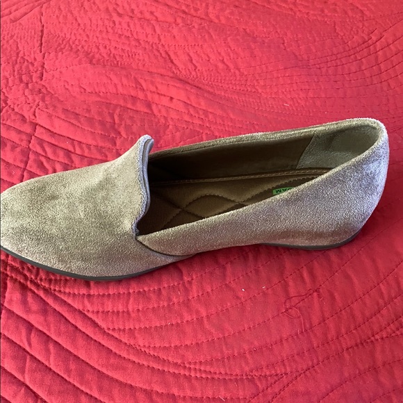 Suede Flats - Picture 3 of 6